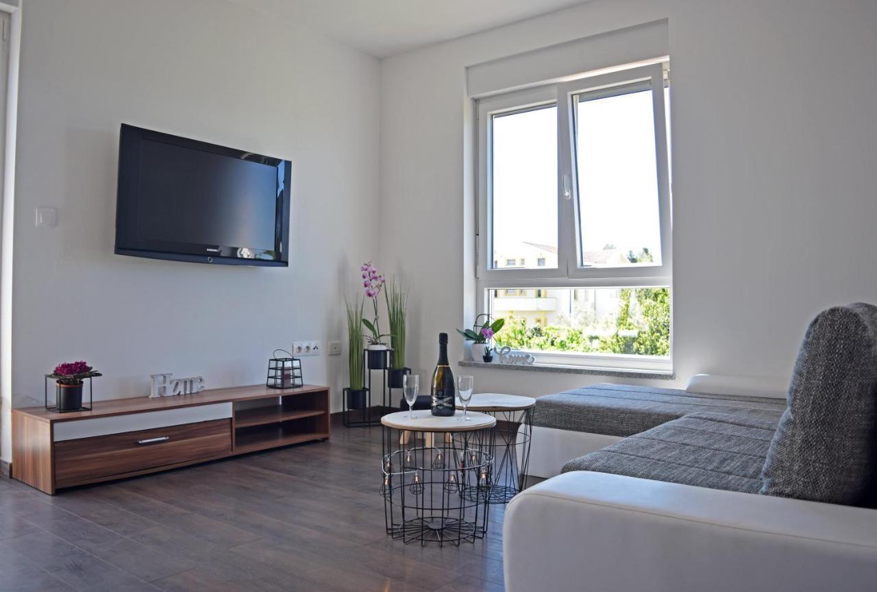 Apartment Summer Breeze Pula Extérieur photo