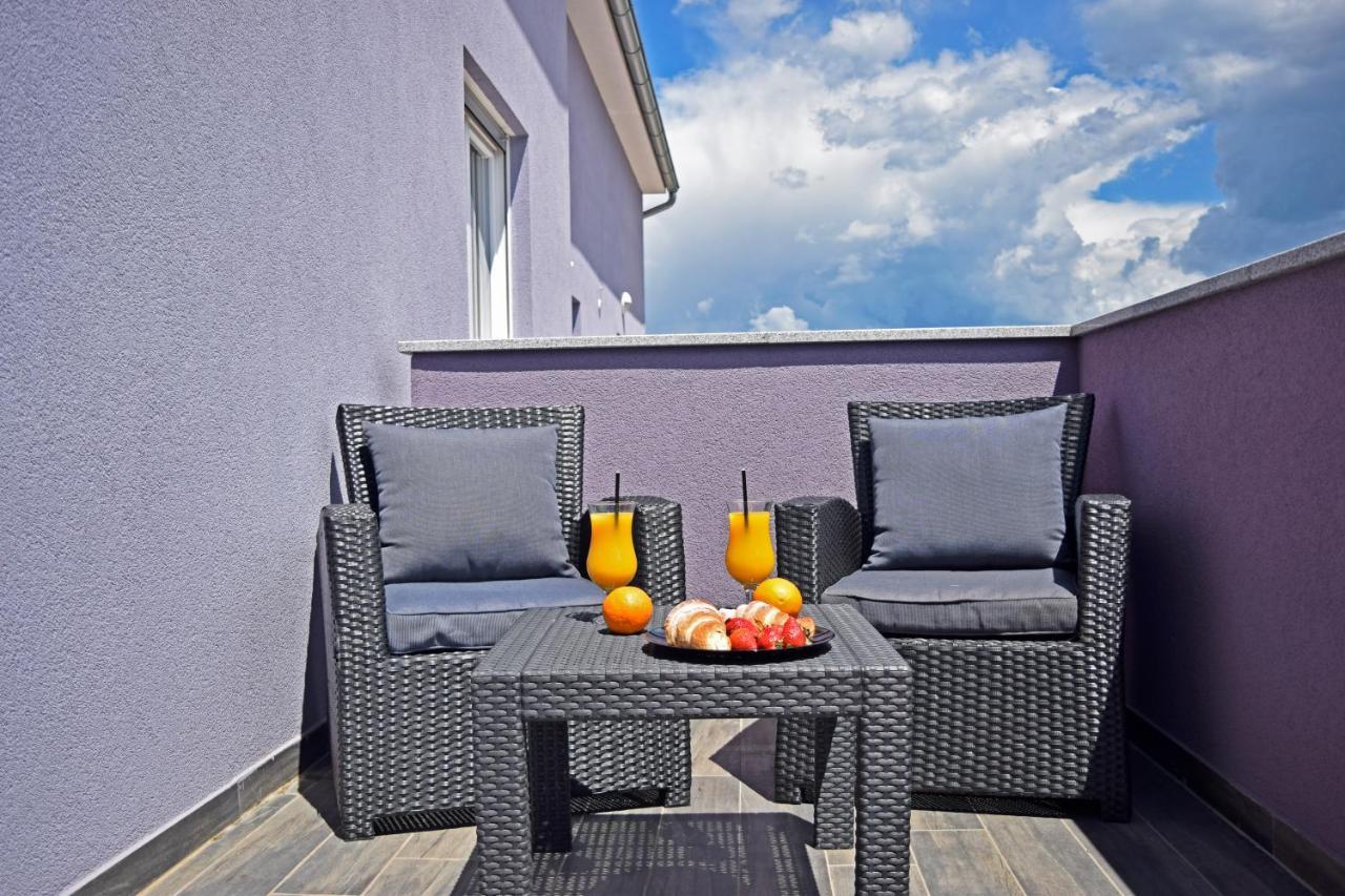 Apartment Summer Breeze Pula Extérieur photo